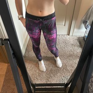 Fabletics Ashton Legging (jogger)